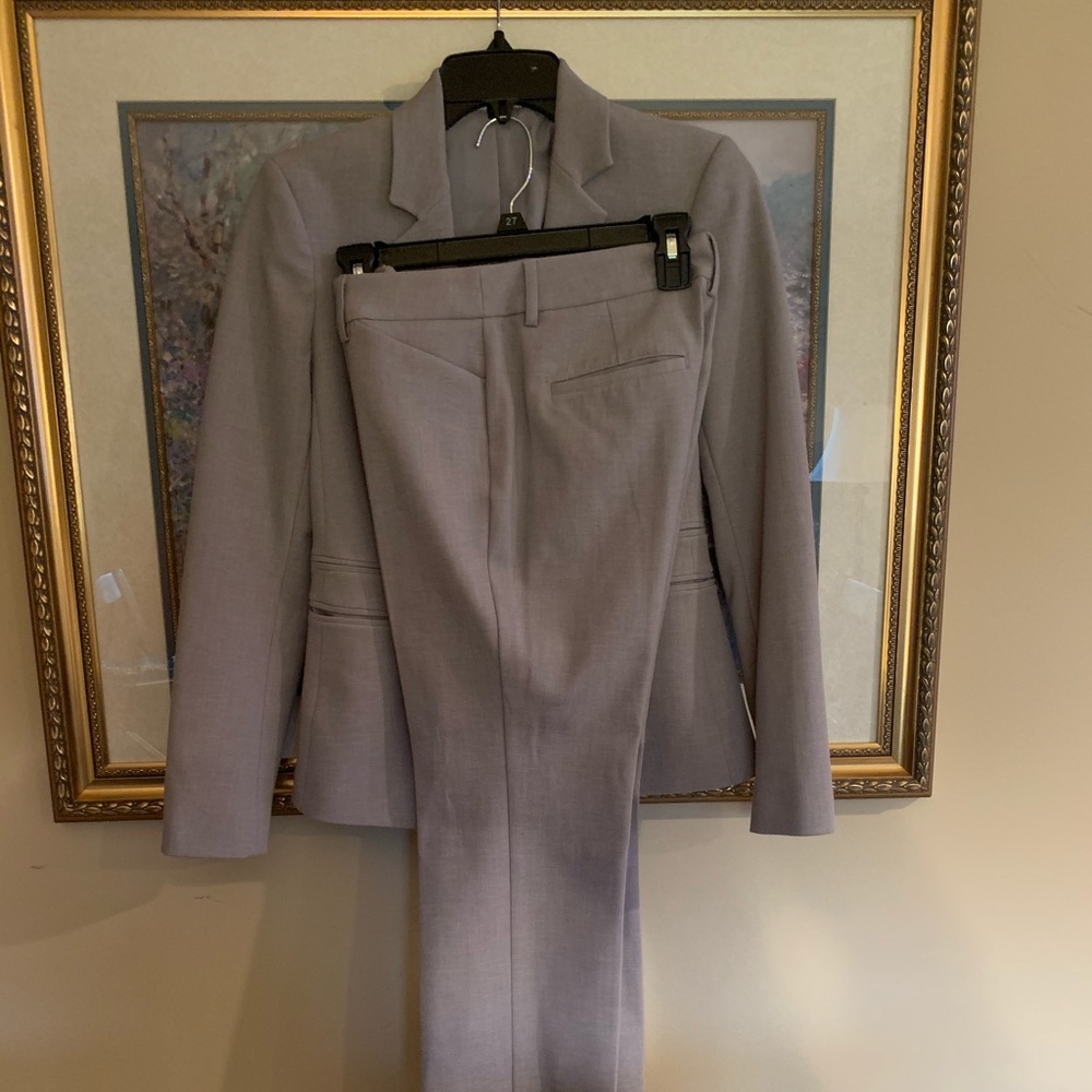 EXPRESS Light Grey Business Pant Suit